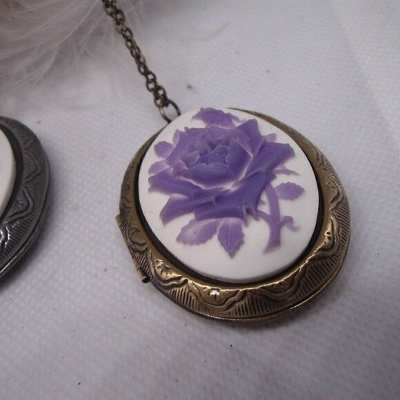 Locket Lavender & White Rose Cameo Locket Necklace - Picture 10 of 10
